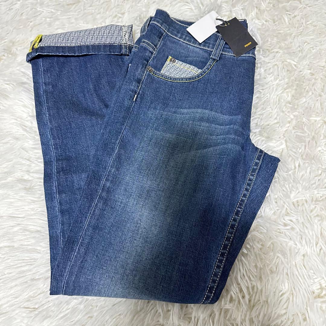 新品未使用 FENDI フェンディ ズッカ キッズ デニムパンツ 10A 150