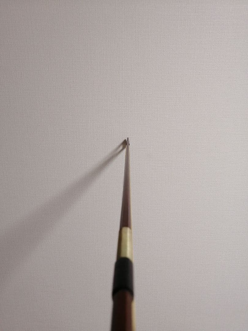 ヴァイオリン　弓　(a german violin bow)