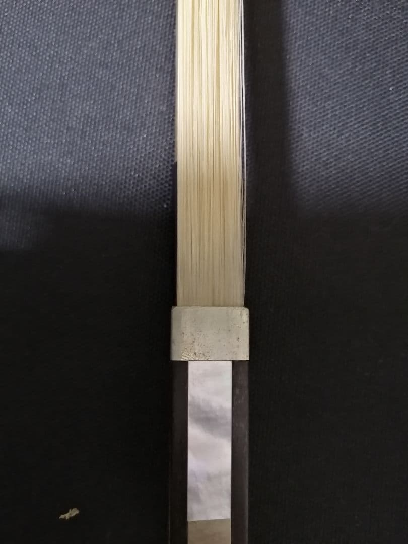 ヴァイオリン　弓　(a german violin bow)