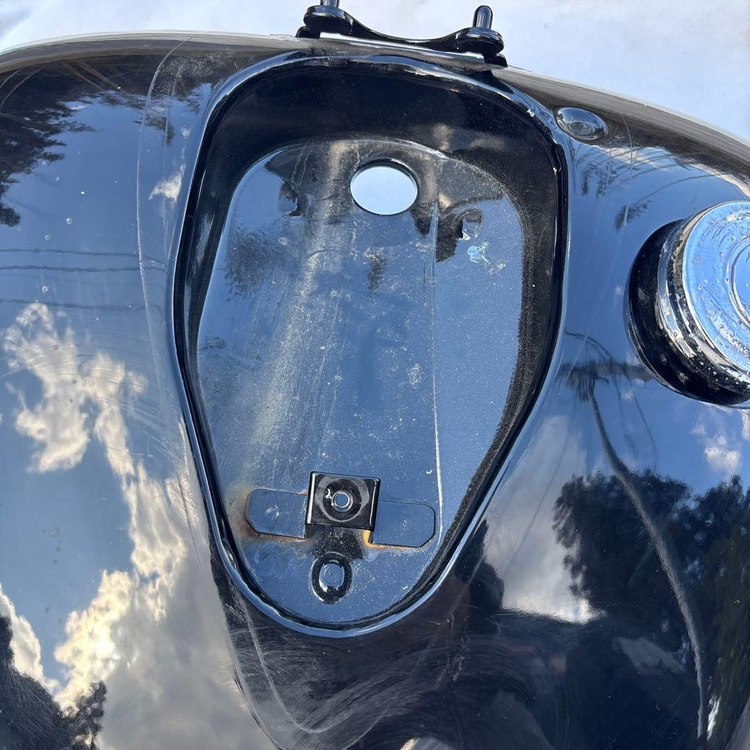 ドラッグスター400 純正タンク　VH01J 黒　美品