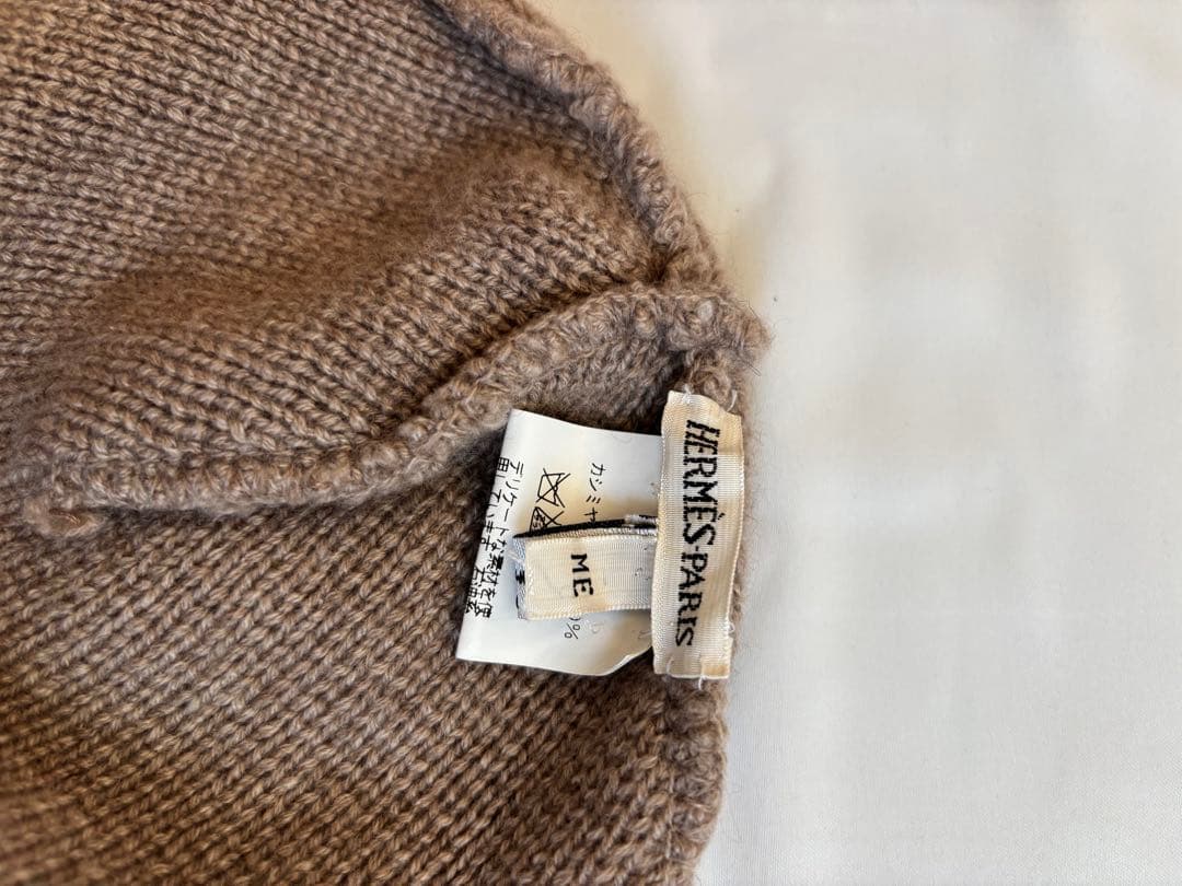 美品HERMÈS カシミヤべージュ系ニット帽