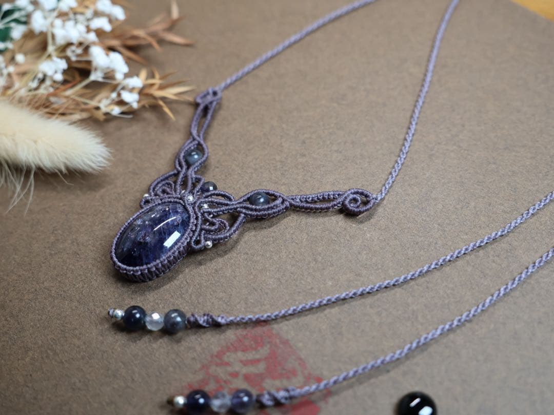 アイオライト　マクラメ　ネックレス