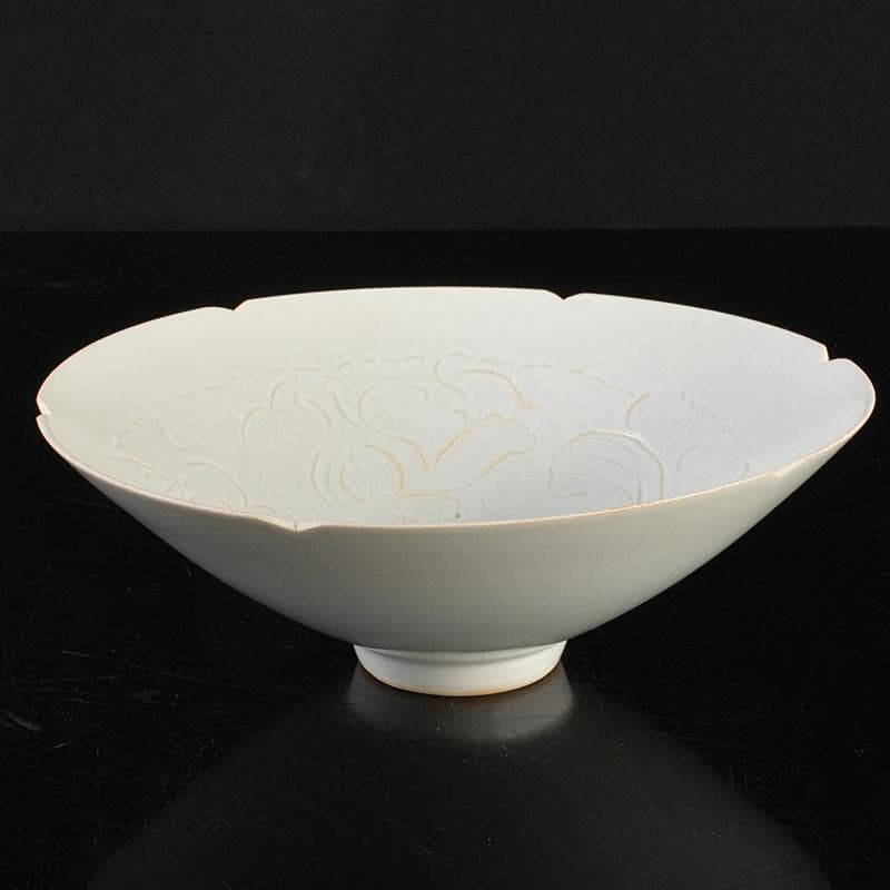 中国　定窯　白磁　陽刻　花文　輪花鉢　C　R5502