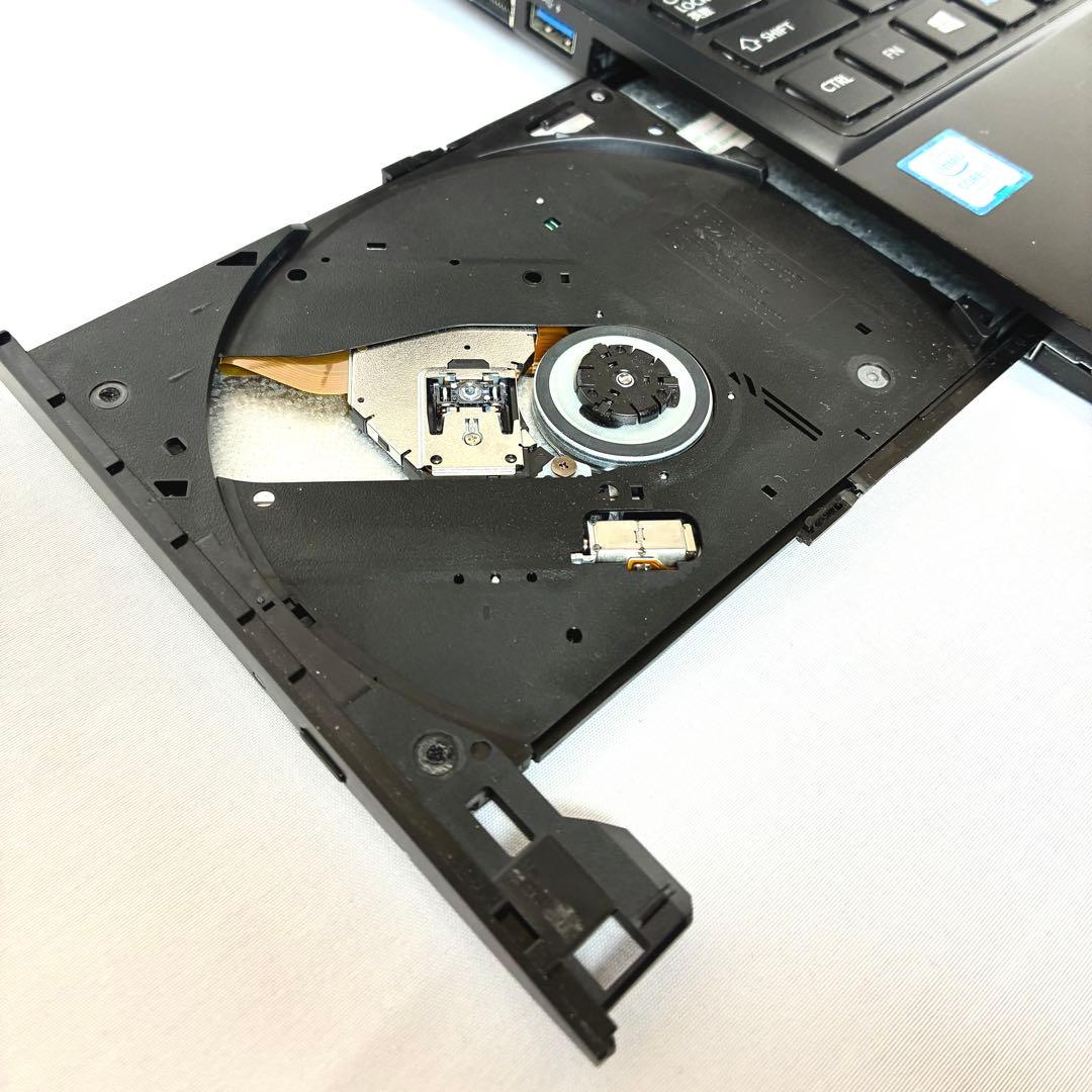 TOSHIBA dynabook R73/M i7 SSD512GBメモリ8GB