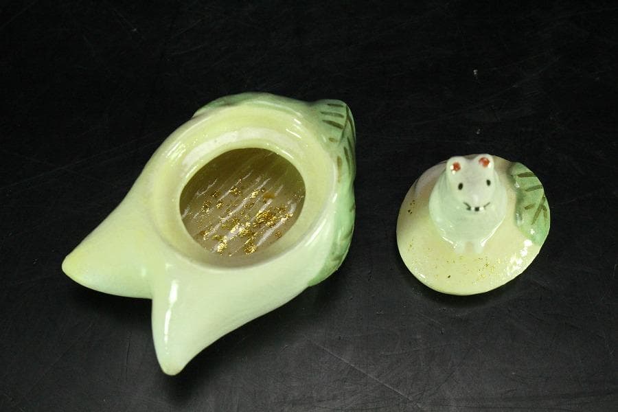 茶道具 楽入作 大根鼠 香合 共箱 未使用(K-LC857)