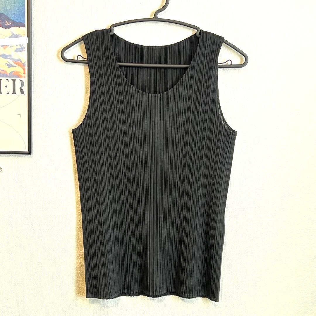 【極美品】プリーツプリーズ ノースリーブ トップス ブラック