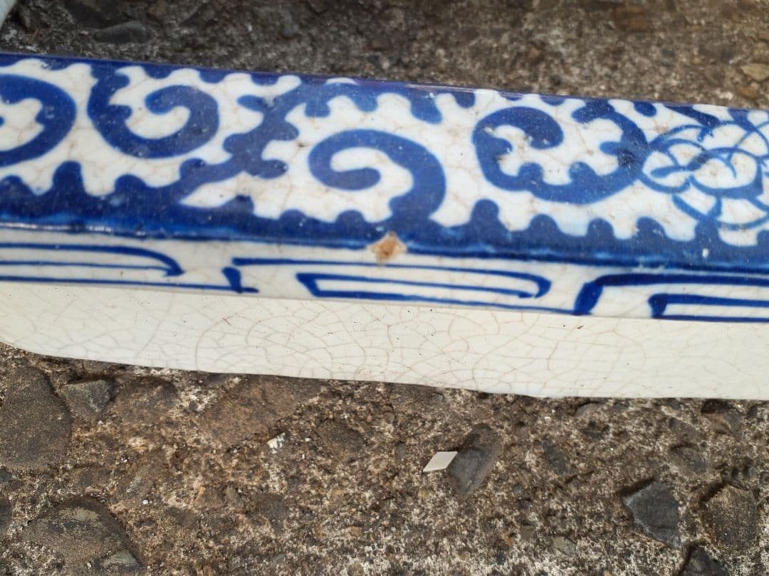 希少　古伊万里　染付　和式便器　蛸唐草　アンティーク　骨董　ディスプレイ　古民家