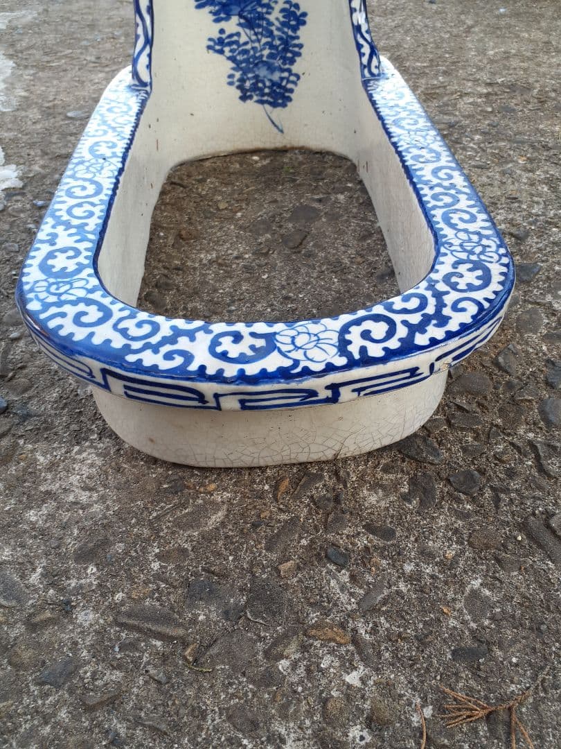 希少　古伊万里　染付　和式便器　蛸唐草　アンティーク　骨董　ディスプレイ　古民家