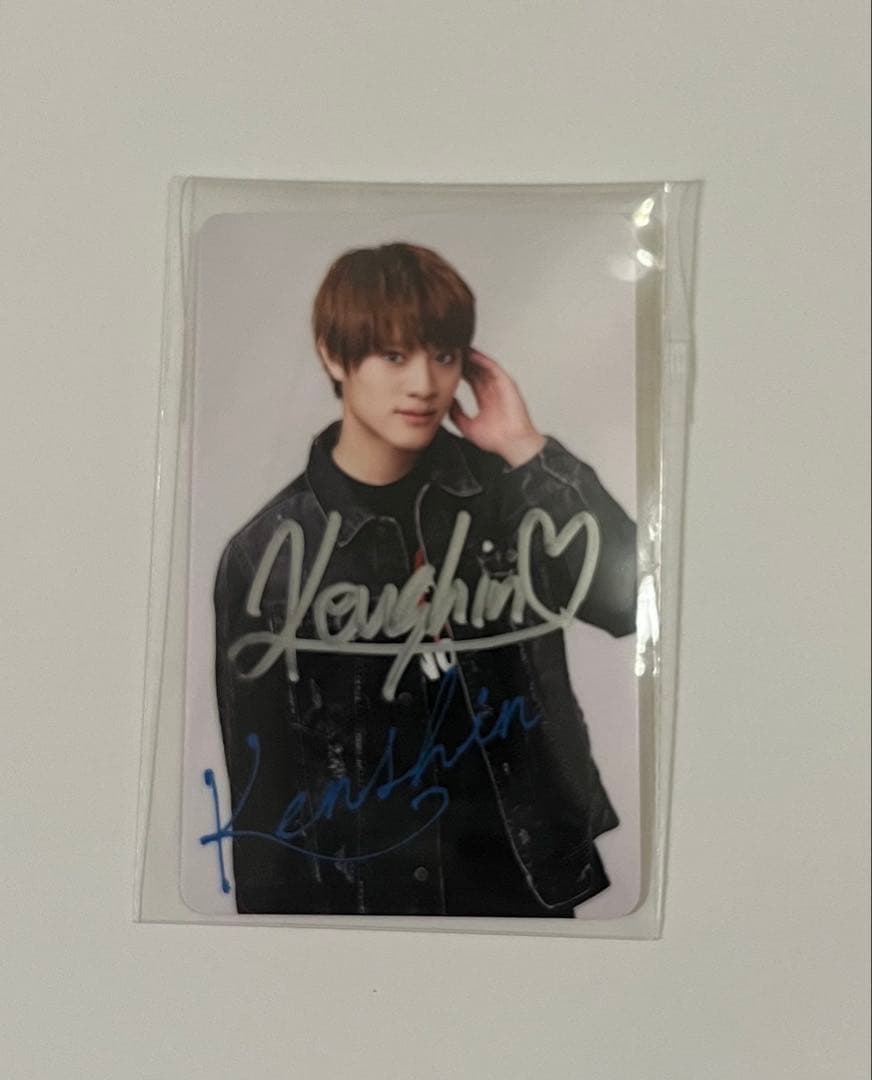 上村謙信 KENSHIN 直筆サイン入り トレカ ワンエン