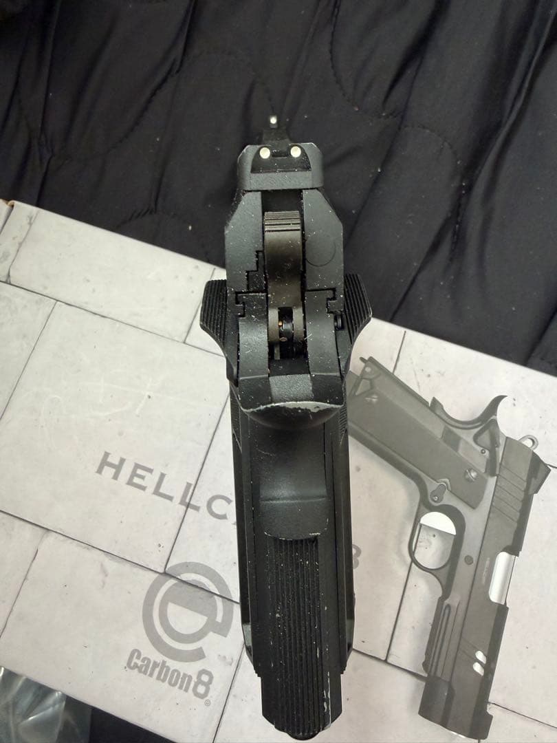 ⑥Carbon8 HELLCAT 4.3 Co2ガスガン ＊AI出品です