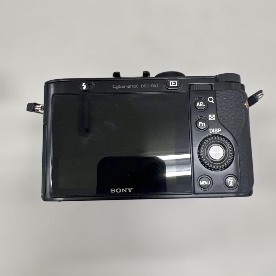 510725 値下げ中！SONY RX1 フルサイズカメラ
