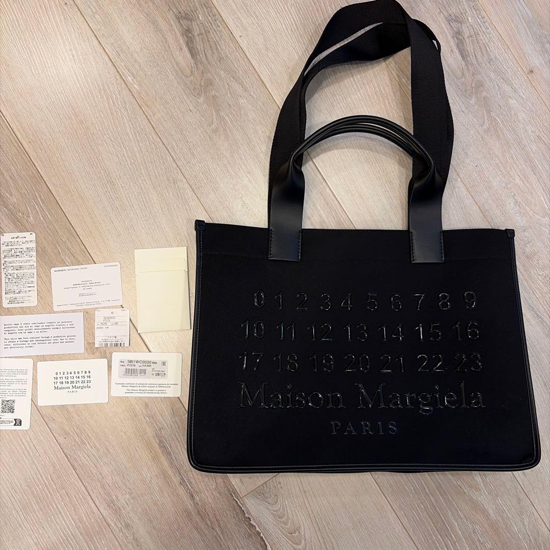 イ*グ様 Maison Margiela ブラックショルダーバッグ カレンダー