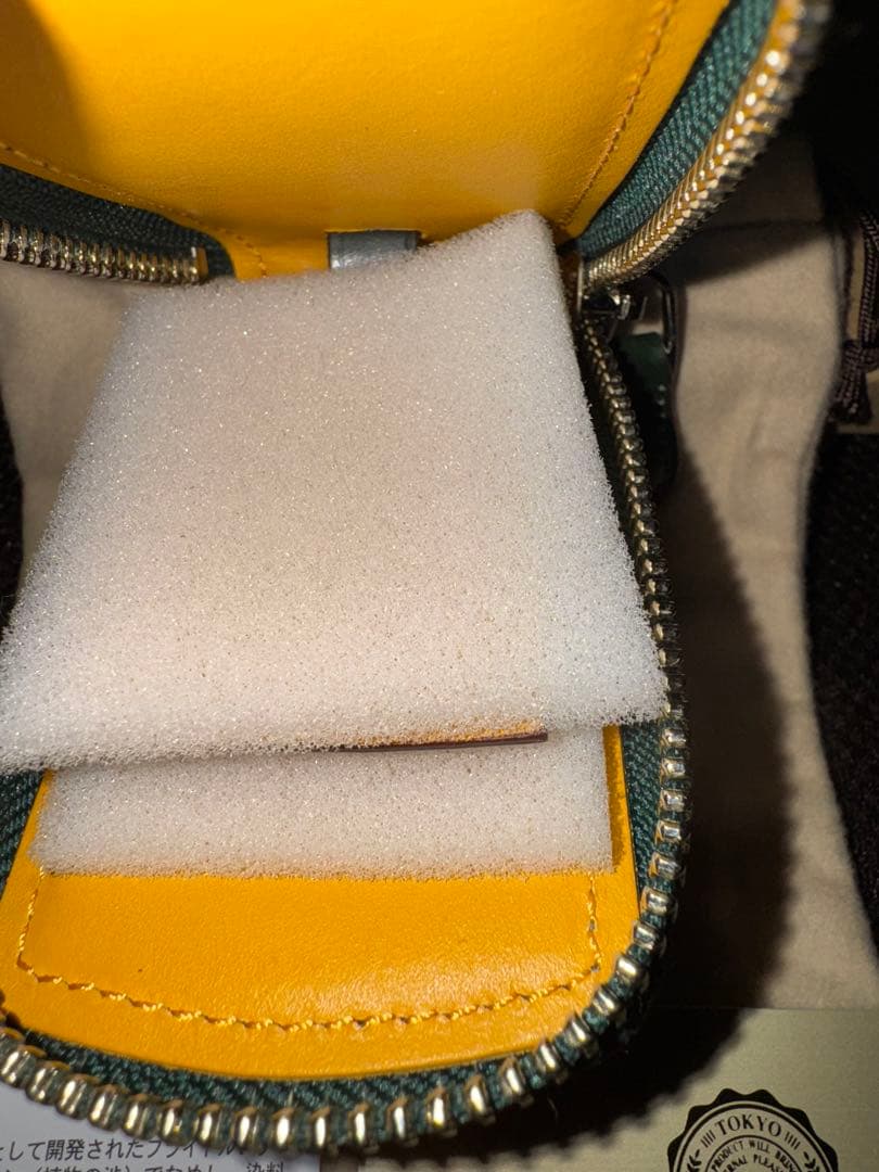 ganzoラウンドファスナーキーケース