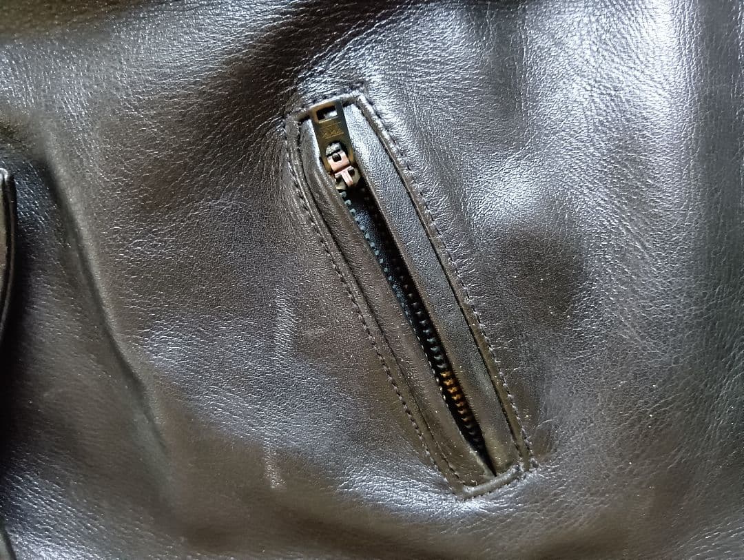 フェローズ　レザー・ジャケット（馬革）　ブラック　サイズ 40（メンズL）