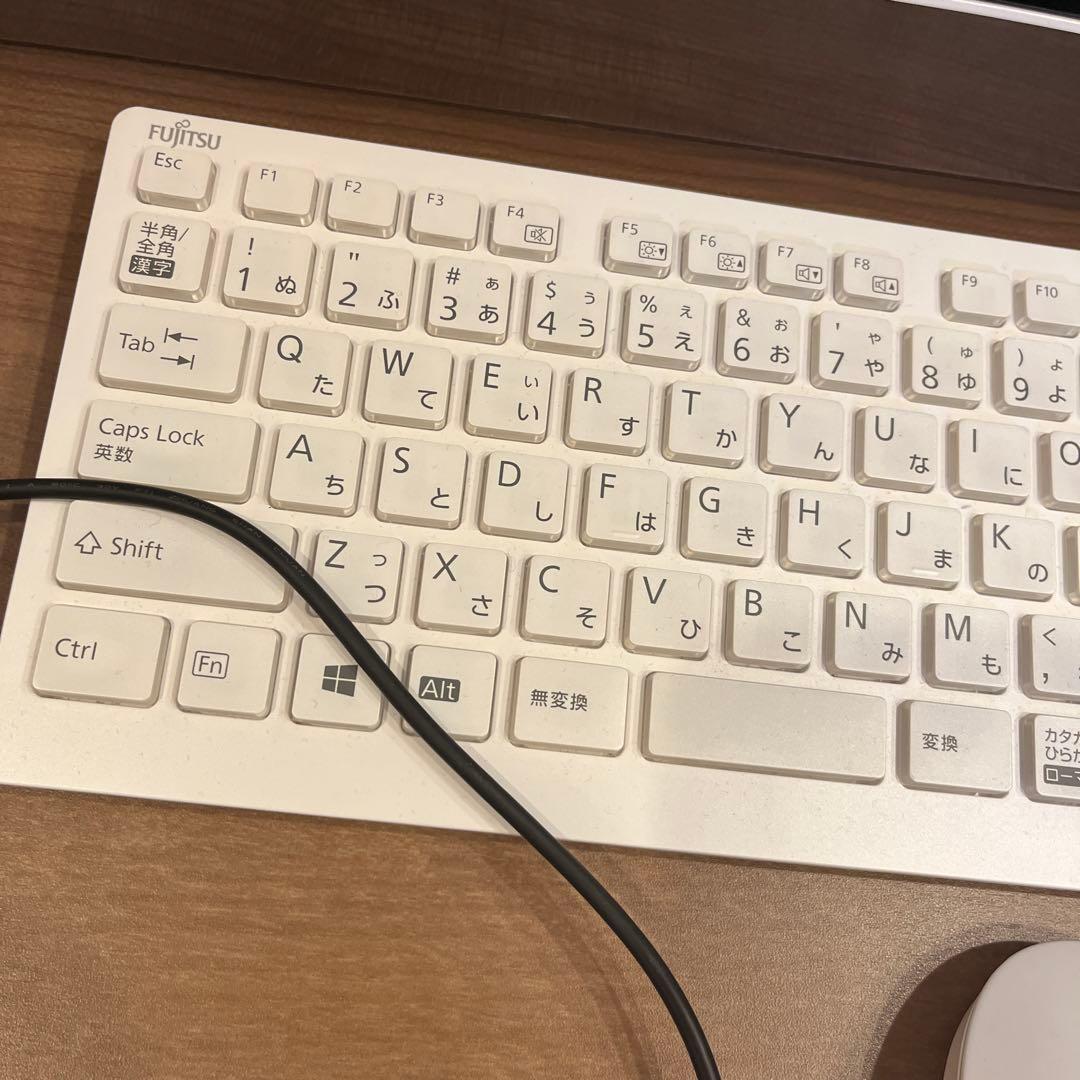 FUJITSUパソコン