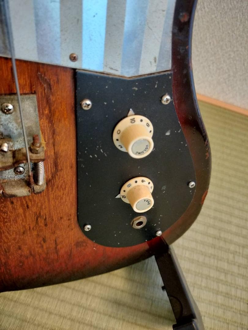 TEISCO NB-1 テスコ ビンテージベース ビザール ヘッド補修跡有