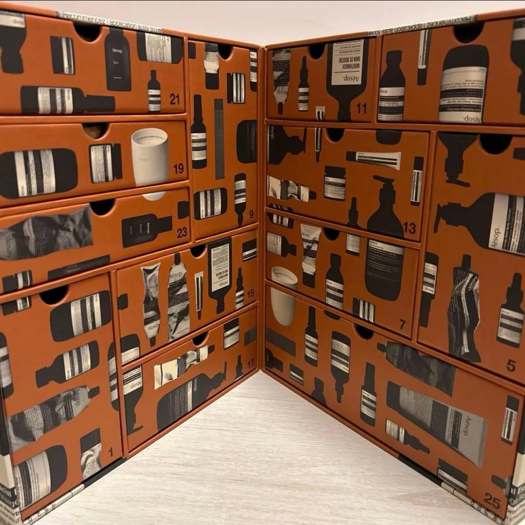 イソップ　アドベントカレンダー　箱のみ