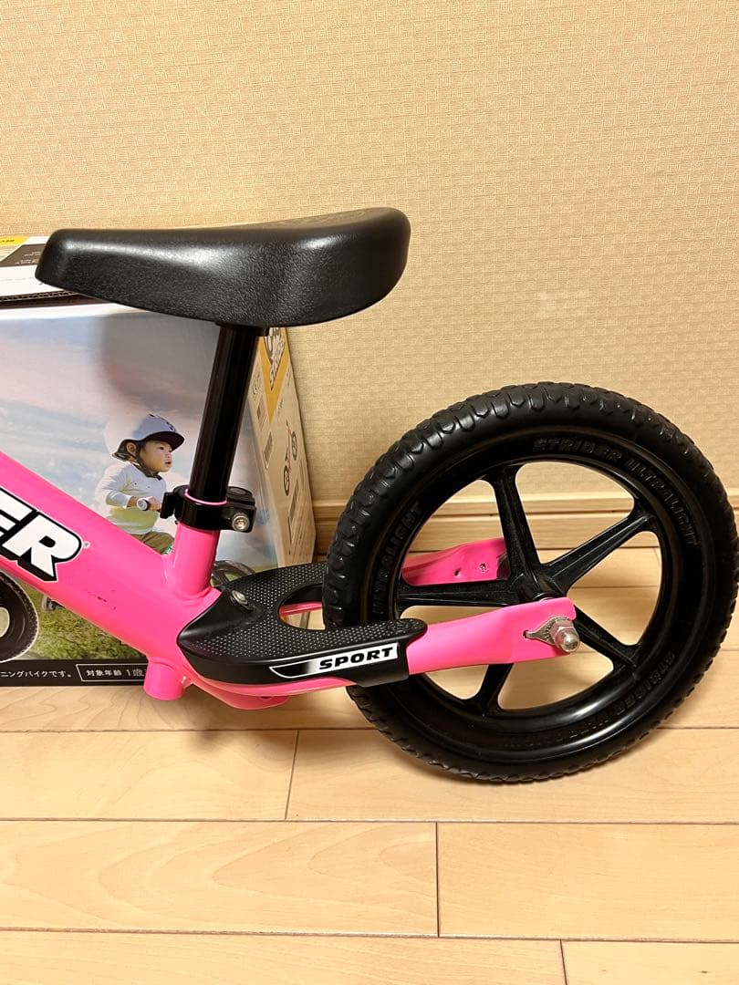 STRIDER 12 Inch Balance Bike ピンク