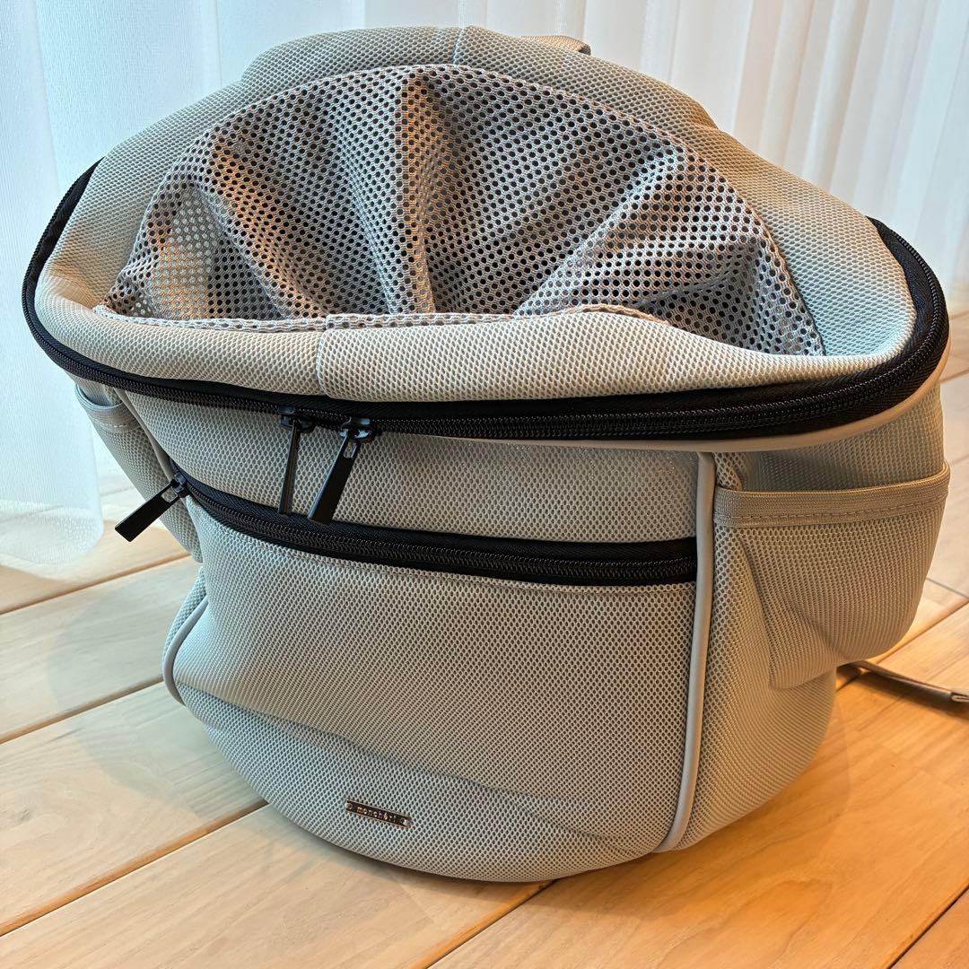 未使用　モンシェリ　メッシュキャリーリュック　グレー　軽量メッシュ巾着リュック