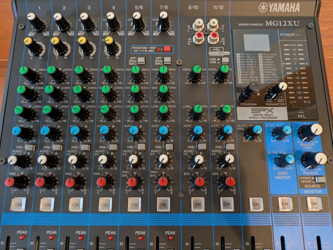 YAMAHA MG12XU アナログミキサー コンデンサーマイク付き