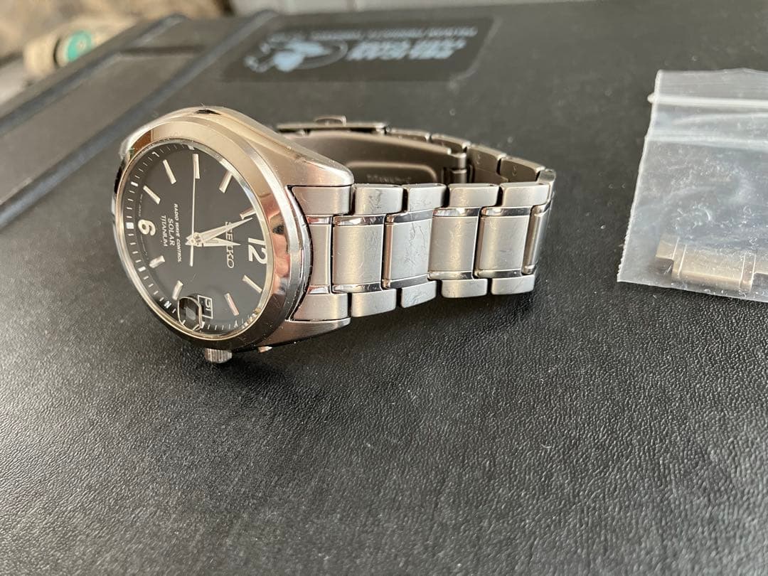 SEIKO チタン電波ソーラー時計 実用品