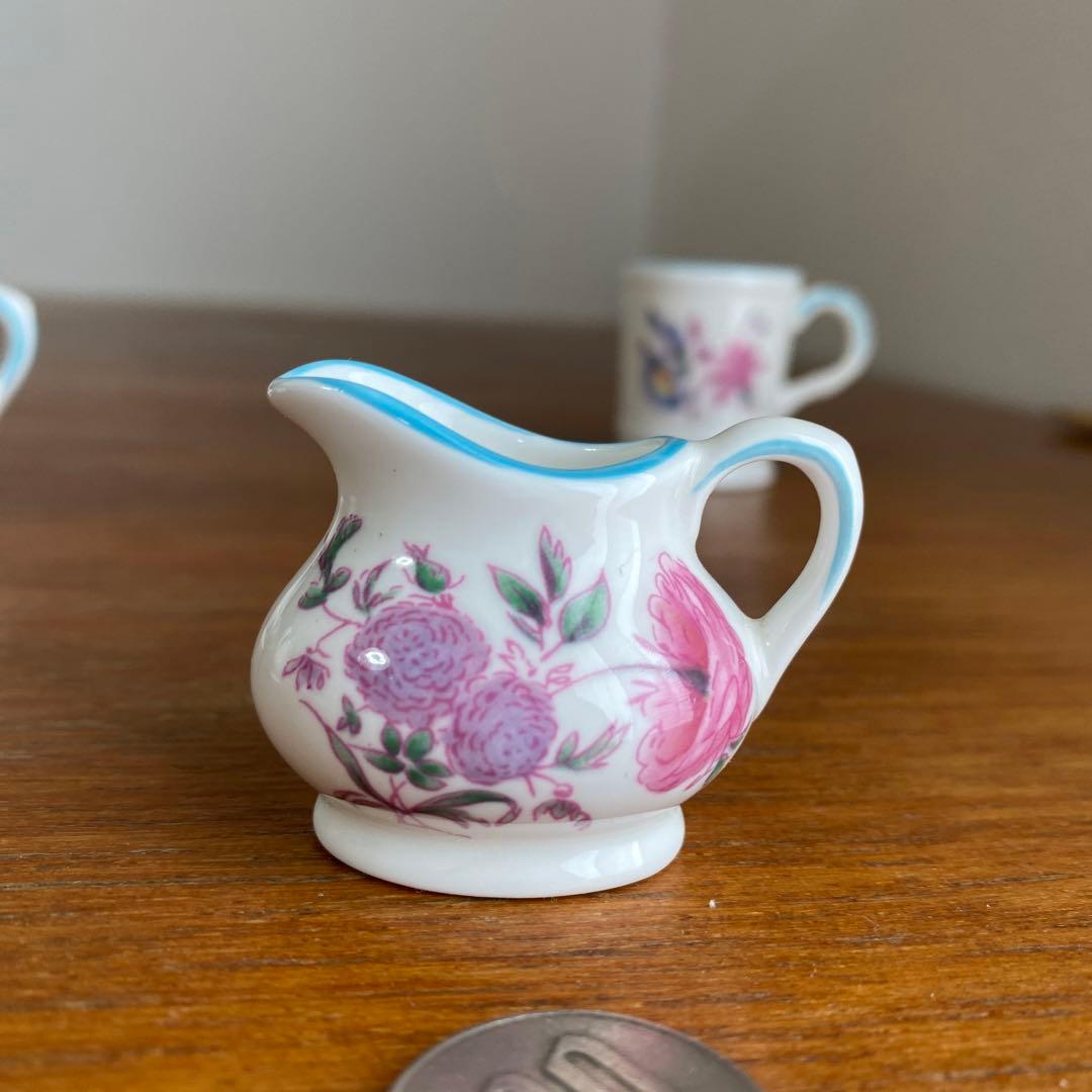 コールポート カーネーション　フラワー　ミニチュア　ティーセット