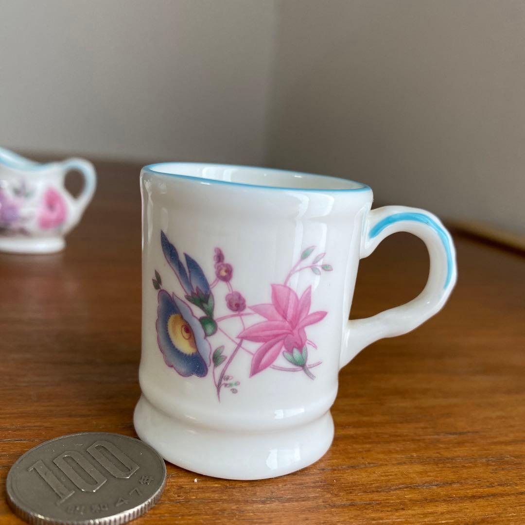 コールポート カーネーション　フラワー　ミニチュア　ティーセット