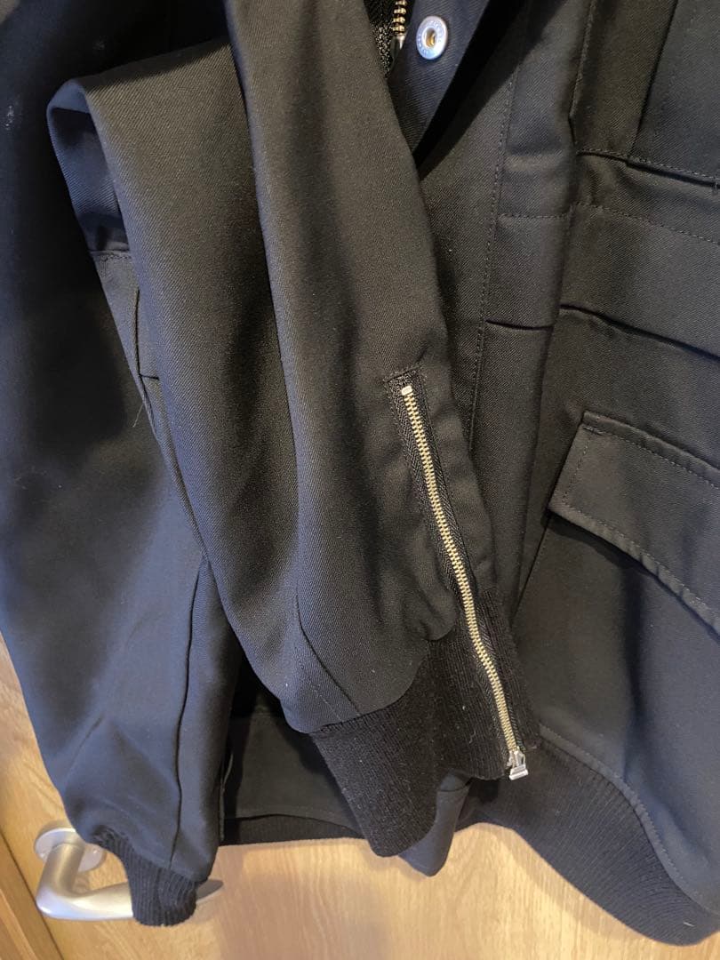 Sise ブラック ジャケット フード付き