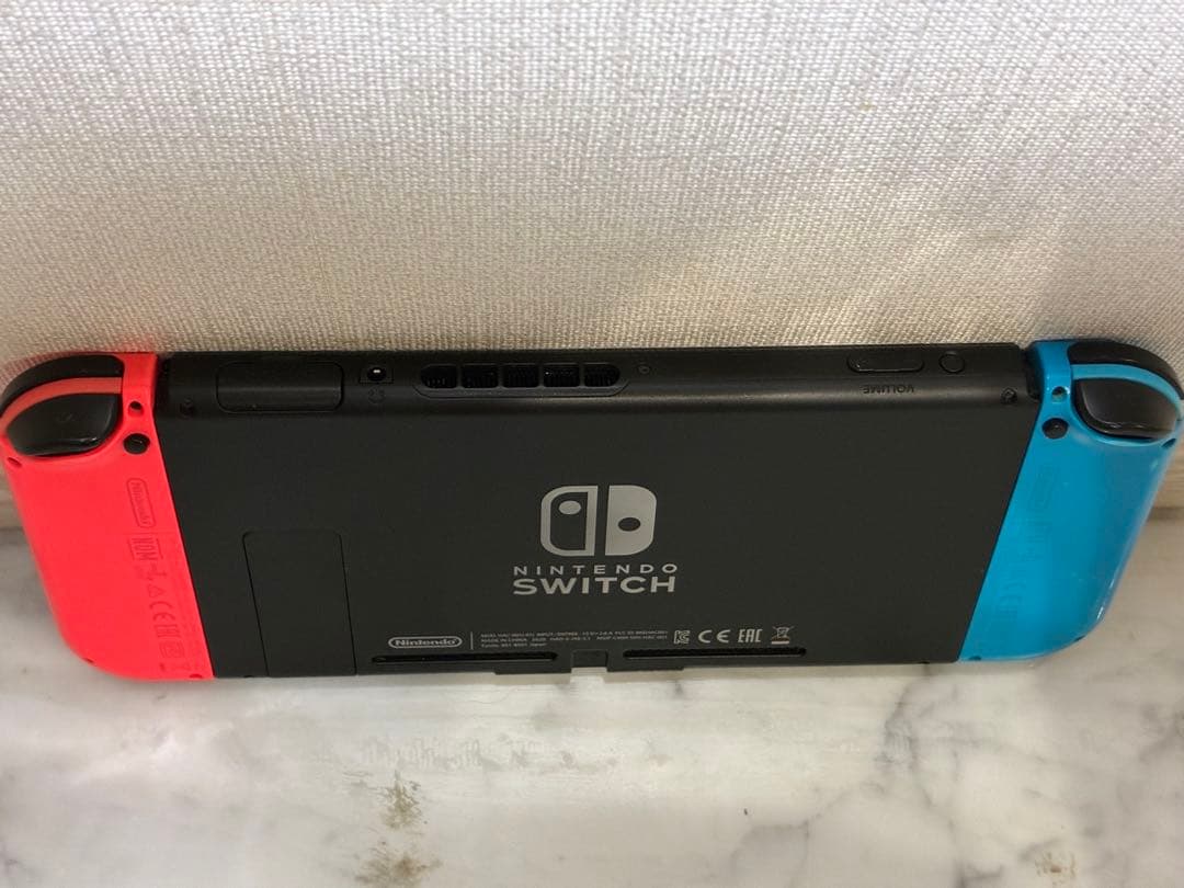 Nintendo Switch 本体【SDカード(32GB),保護フィルム付】