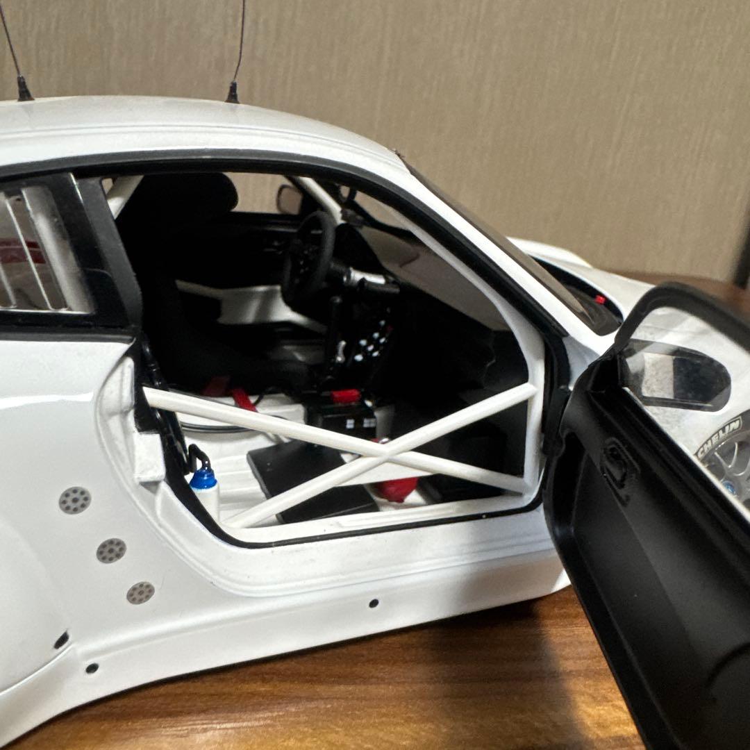 オートアート AUTOart 1/18 ポルシェ911（997） ＧＴ３ＲＳＲ