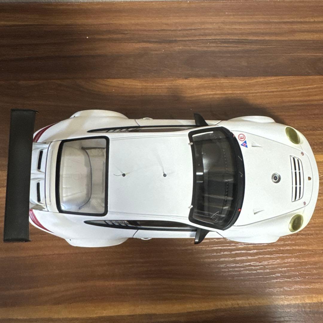 オートアート AUTOart 1/18 ポルシェ911（997） ＧＴ３ＲＳＲ