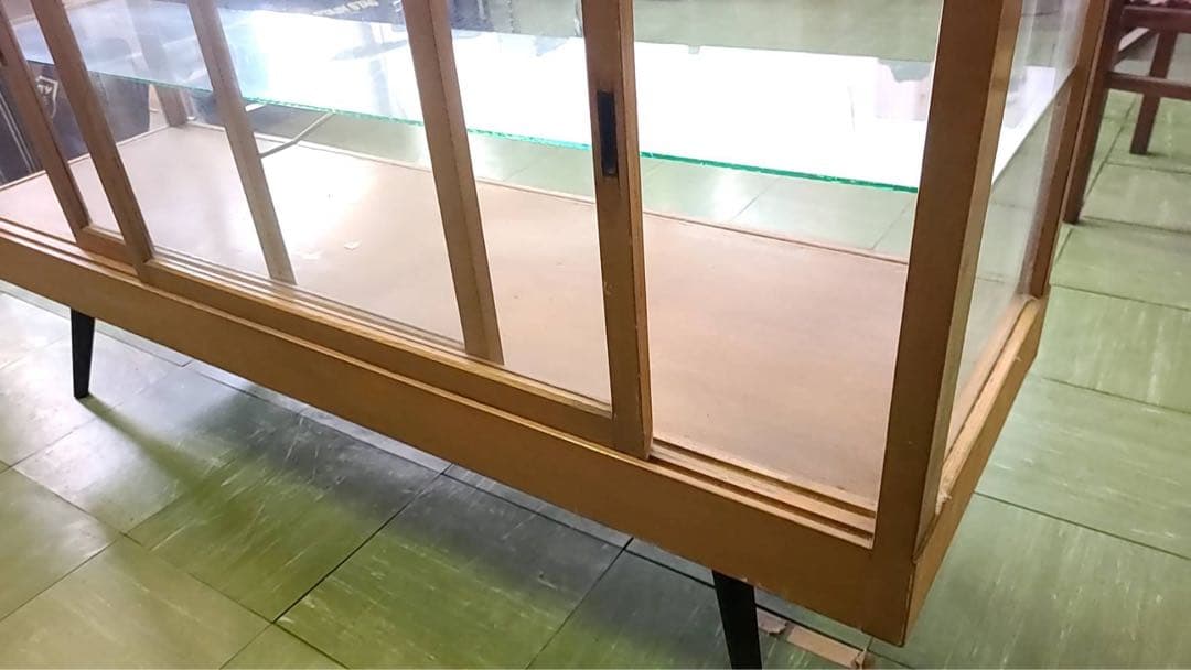 ヴィンテージ　木製　ガラスショーケース