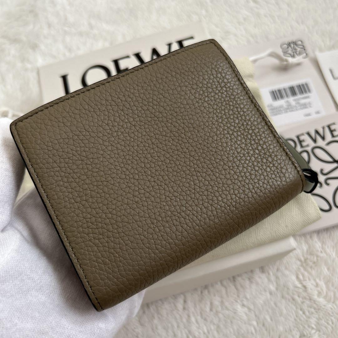 【美品】ロエベ コンパクトジップウォレット　二つ折り財布 LOEWE