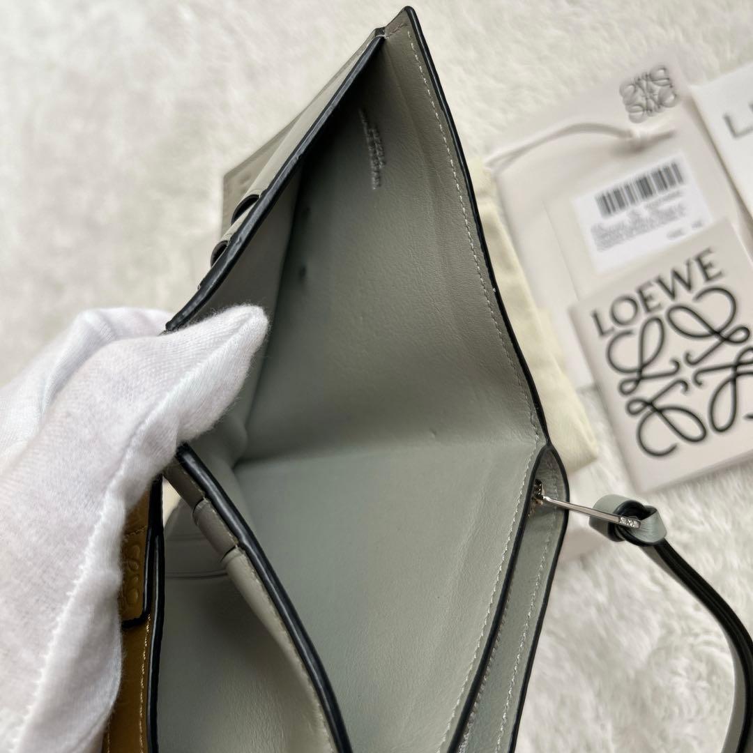 【美品】ロエベ コンパクトジップウォレット　二つ折り財布 LOEWE