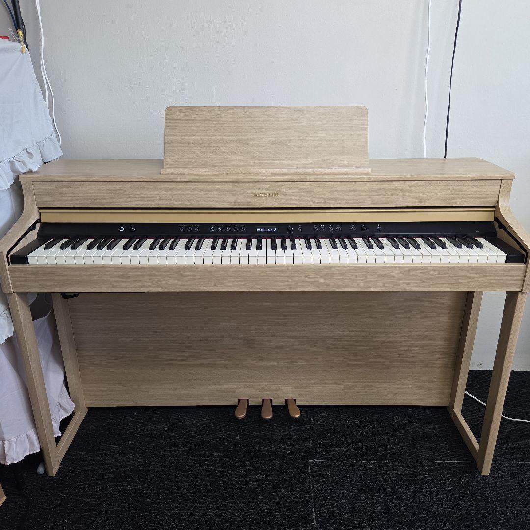 Roland電子ピアノ HP702 ナチュラルウッド2020年 電子ピアノ