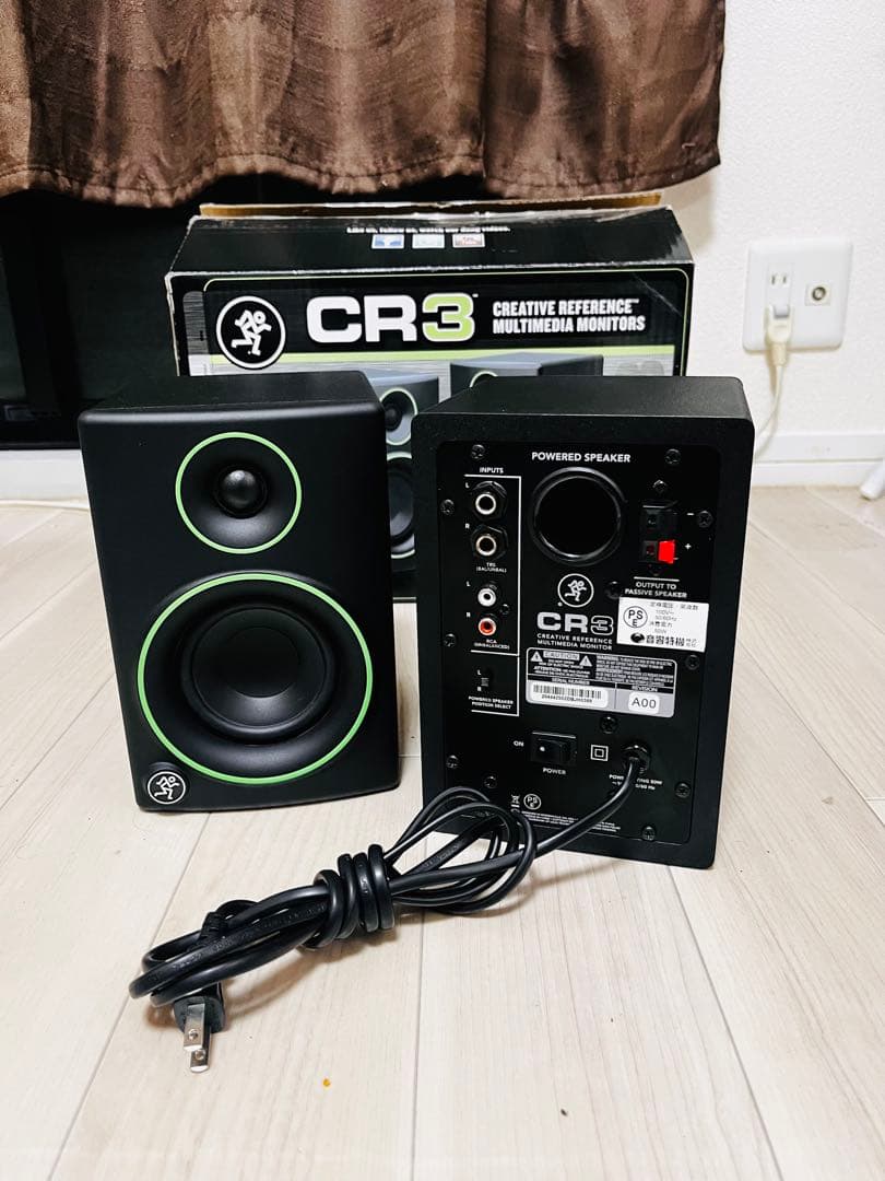 MACKIE CR3 モニタースピーカー