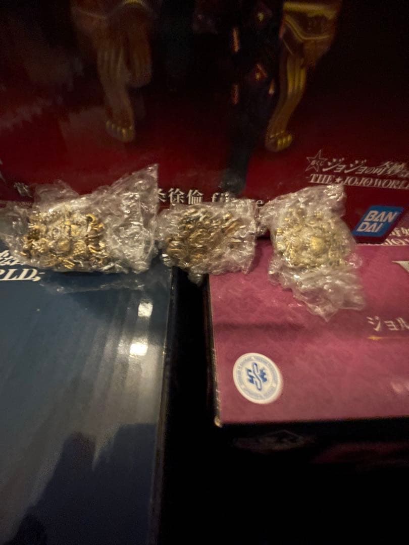 ジョジョ　一番くじ　フィギュア5個+ピンズコレクション3個+下位賞25個セット