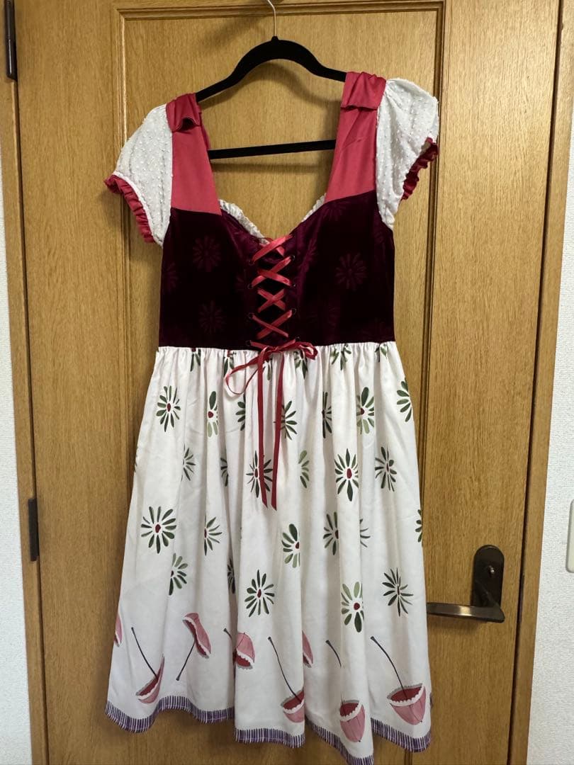 ディズニー　ドレスショップ　ホーンテッドマンション　週末限定セール