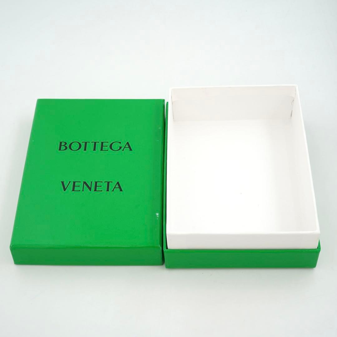 ✨未使用展示品✨　BOTTEGA VENETA 財布　イントレチャート　カセット