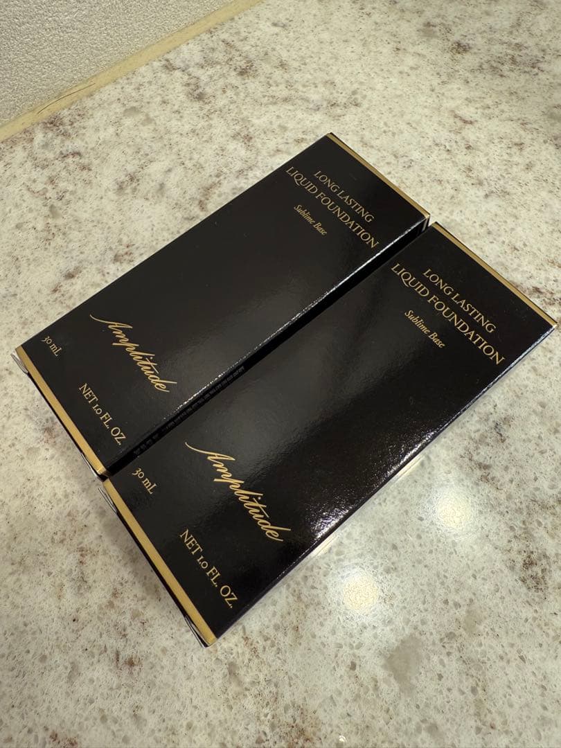 Amplitude アンプリチュード　リキッド　ファンデーション　00