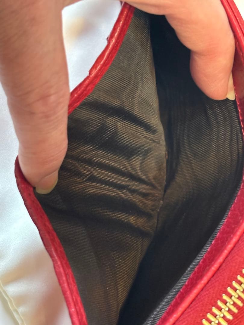 GUCCI GGパターン 二つ折り財布コンパクトウォレットラウンドジップ