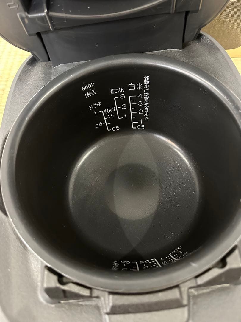 象印 NW-US07- ブラック 炊飯器 0.7L