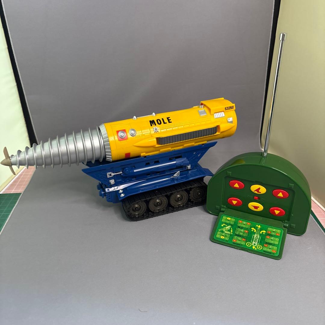 タカラ　サンダーバード　ラジコン　ジェットモグラ