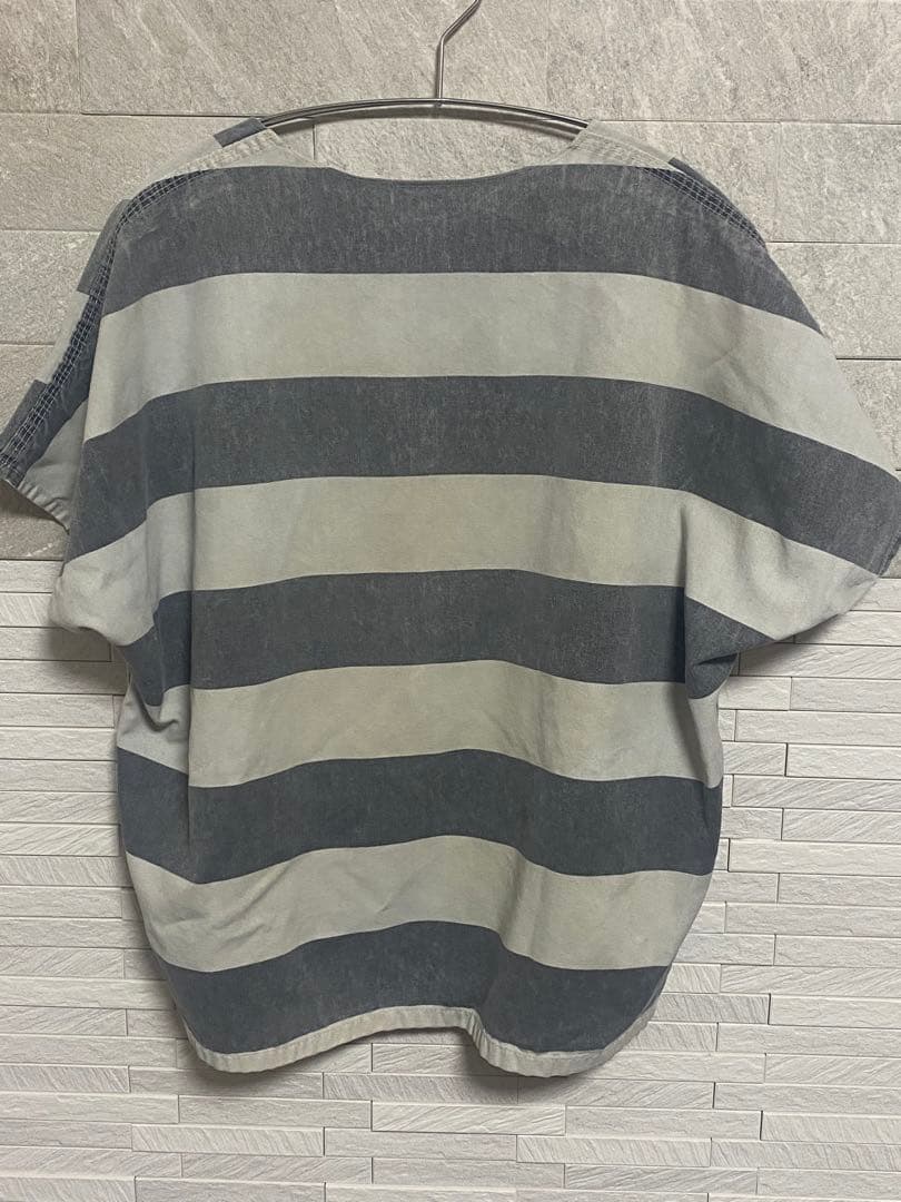 プリズナーシャツ囚人プルオーバーシャツVネックボーダー柄