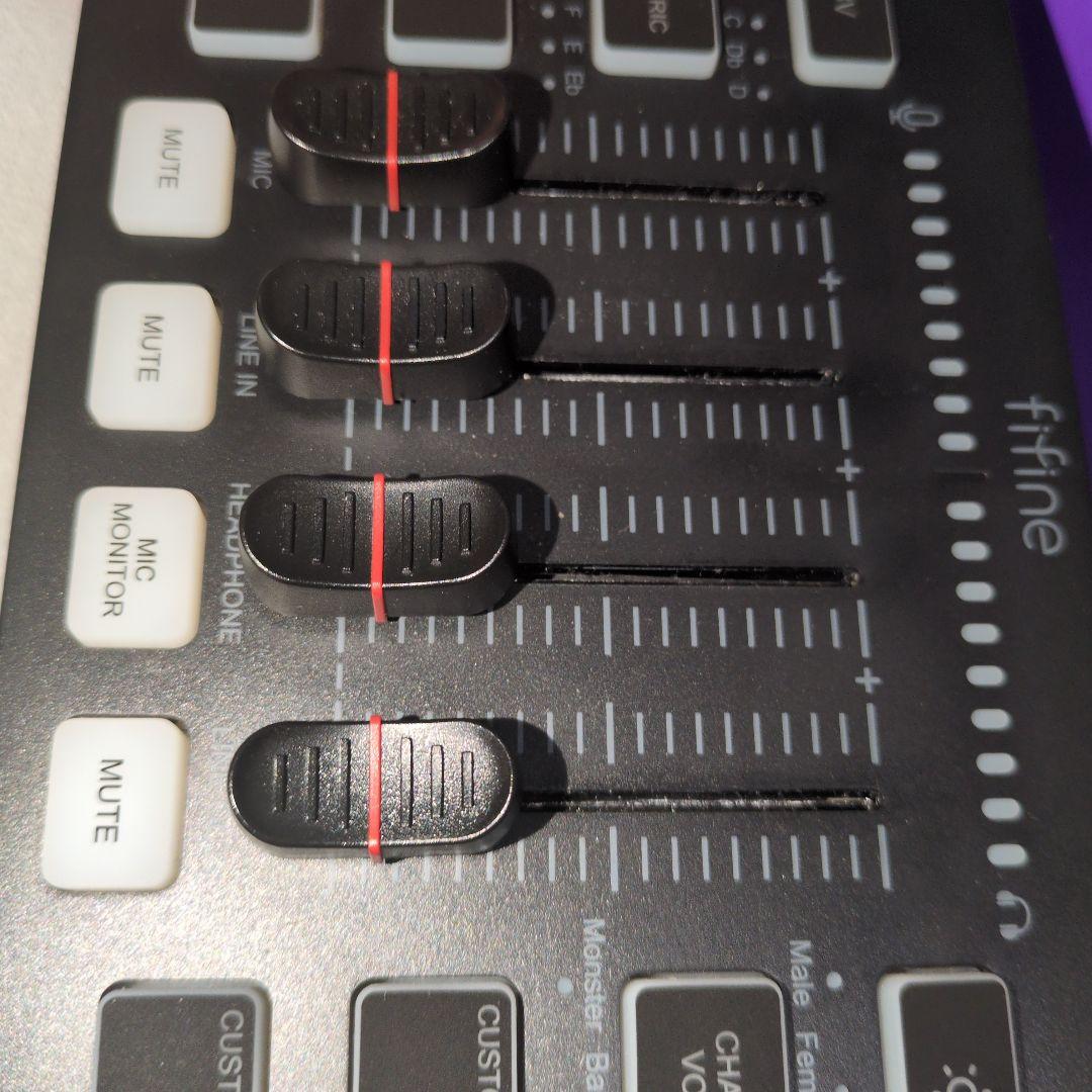 【中古品】多機能オーディオミキサー RGBライト ボイスチェンジャー搭載