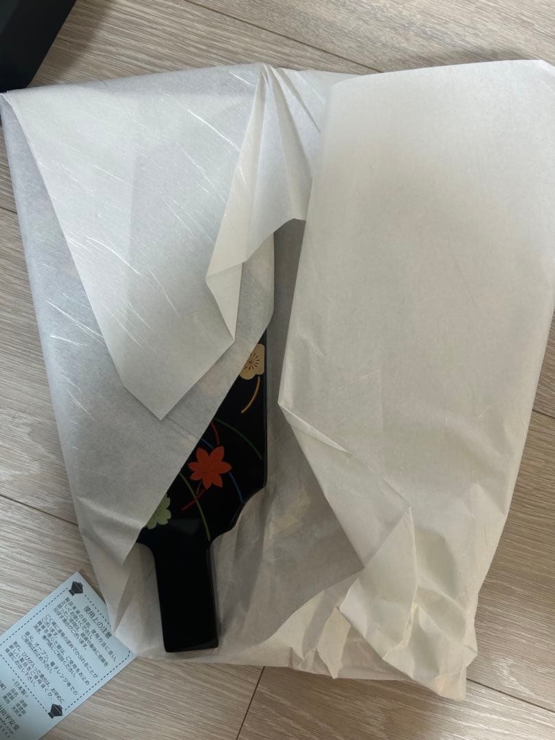 【宮内庁御用達　漆器 山田平安堂】 羽子板（専用台座付き）　花久寿玉