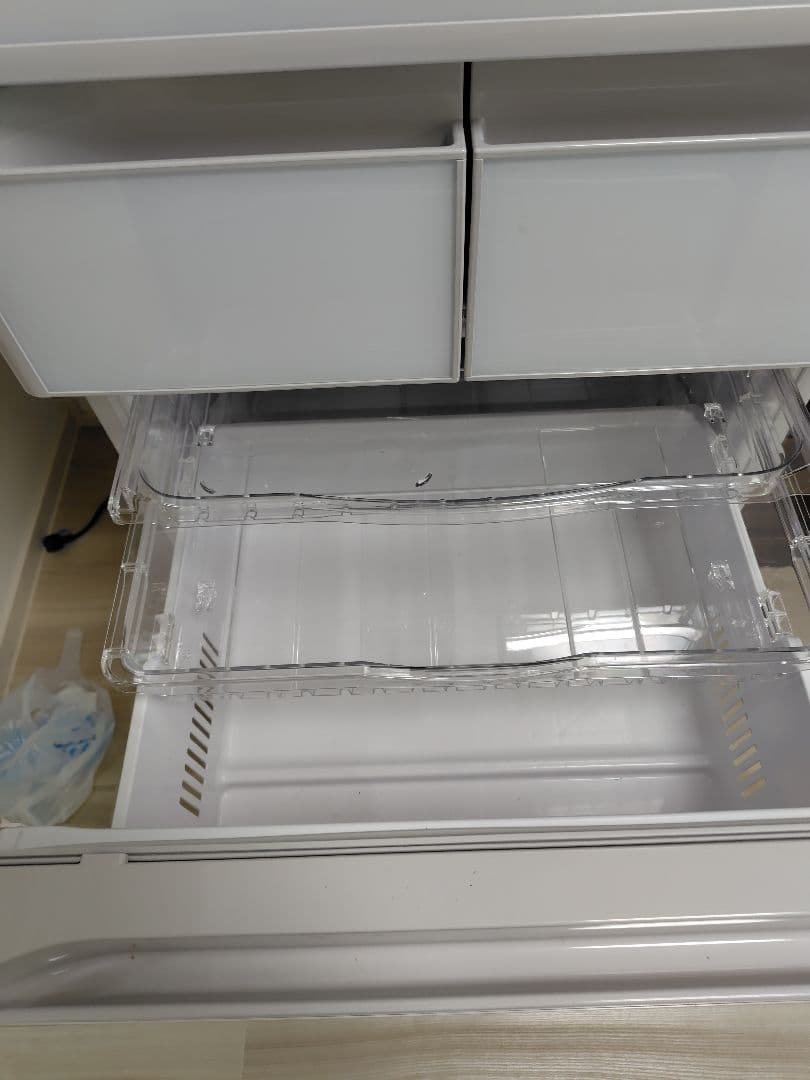 日立　日本製 冷蔵庫 R-S40K (XW)型2020年製