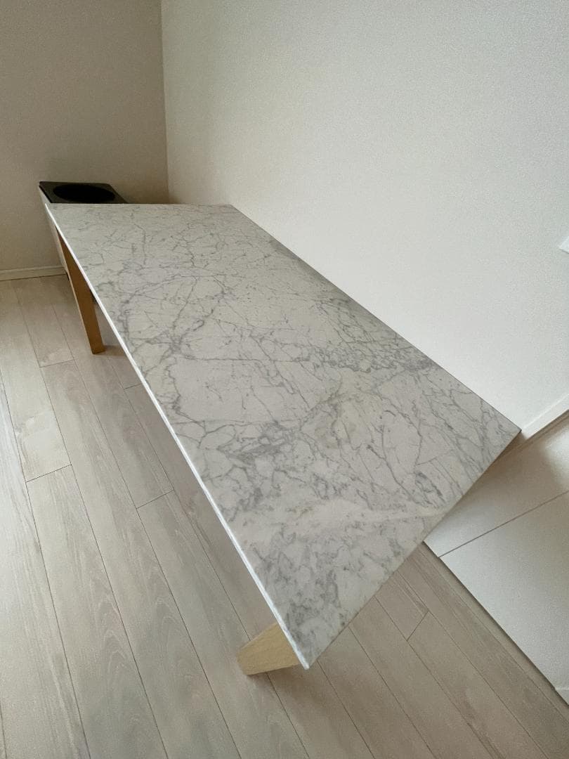 バヤシ／チェロ ダイニングテーブル（W1600xH730）