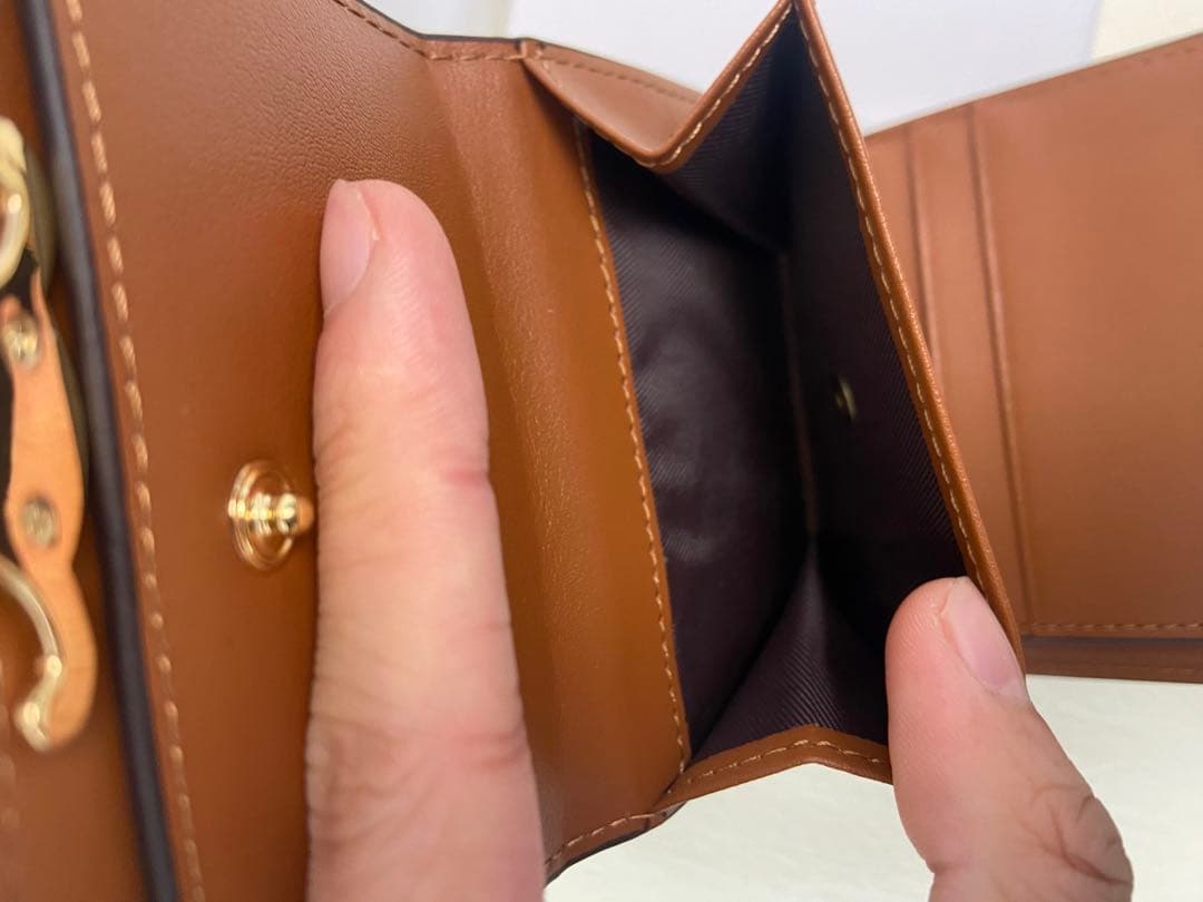 美品✨送料込み CELINE セリーヌ　ブラウン 三つ折り財布