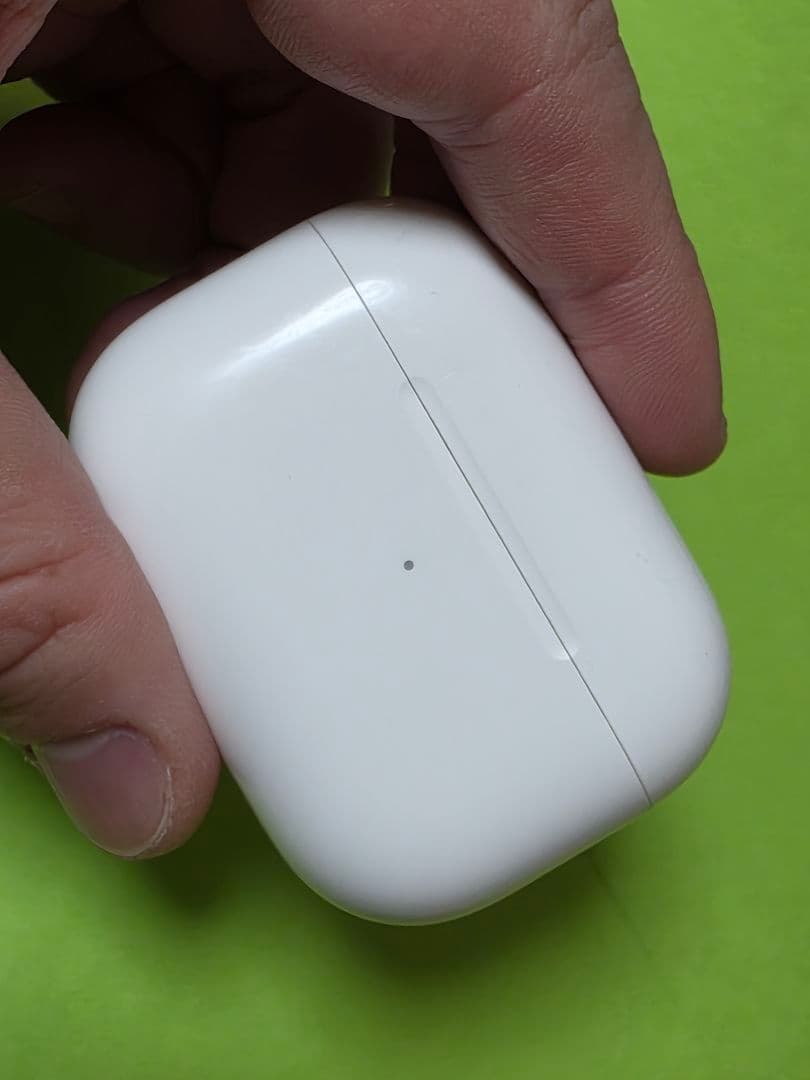 AirPods Pro2 本体 ホワイト 充電ケース付き lightning